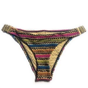 Vitamin A‎ Bikini Bottom